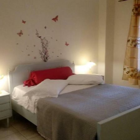 Cozy House 2 Apartment Vrachati Bagian luar foto