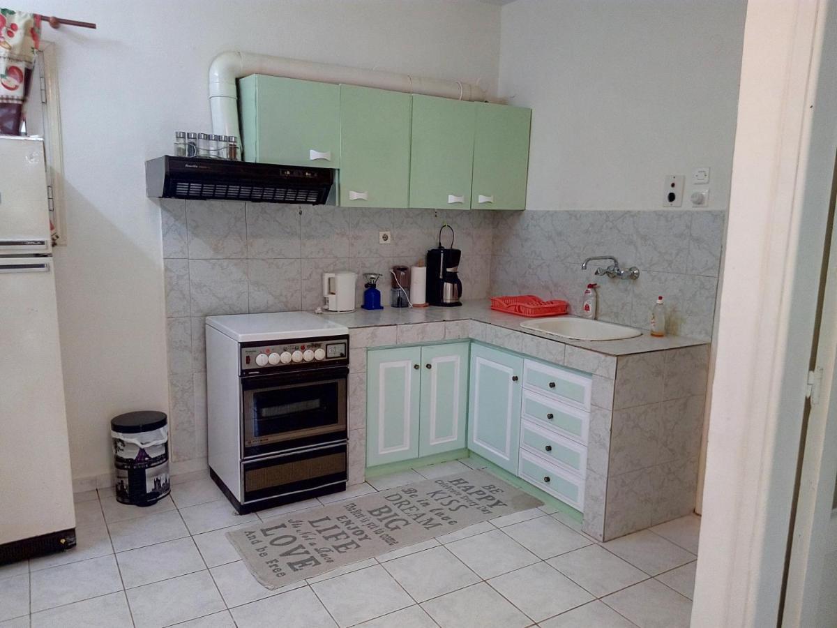 Cozy House 2 Apartment Vrachati Bagian luar foto