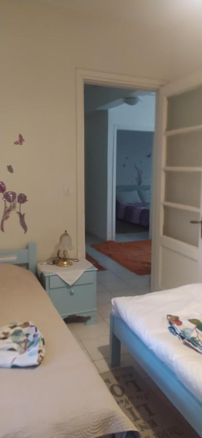 Cozy House 2 Apartment Vrachati Bagian luar foto