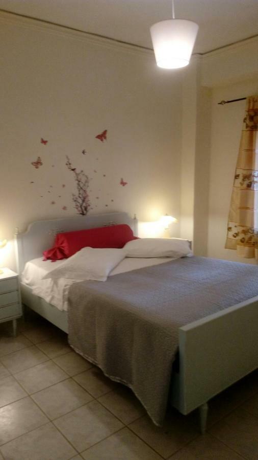 Cozy House 2 Apartment Vrachati Bagian luar foto